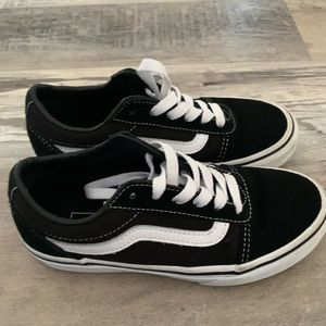 Youth size 1 Vans